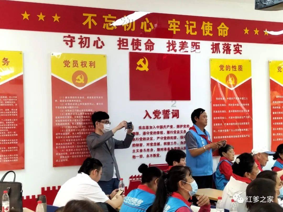 汪峰发声否认再婚传闻！称跟陈露根本没有交集，爆料纯属子虚乌有